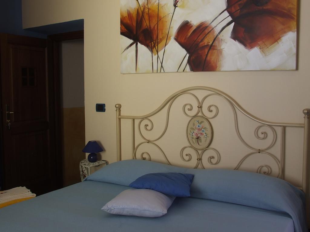 B&B Il Campo Dei Papaveri Mornese Pokoj fotografie
